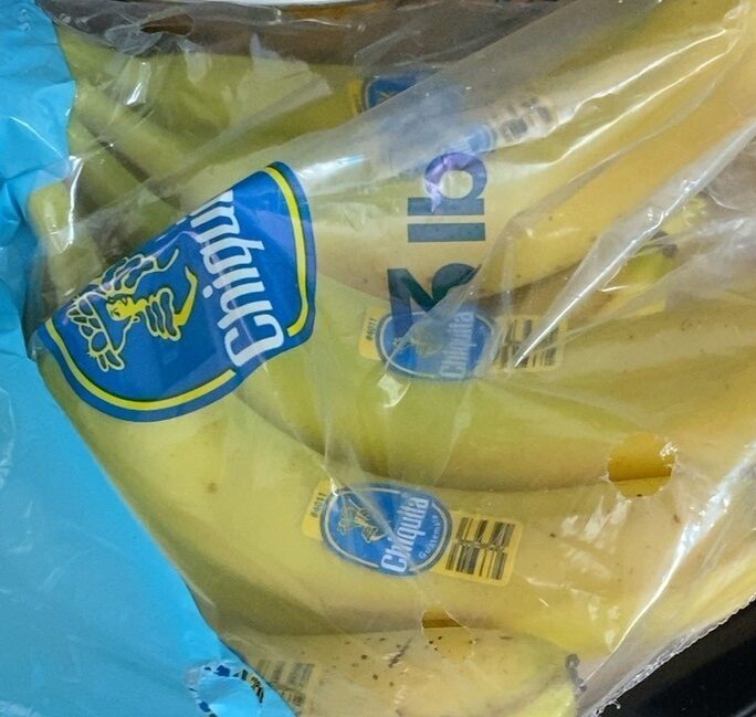 Chiquita Bananas Fresh 3 lb Bunch